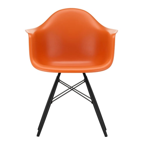 Cadeira de Braços Plástica Eames DAW / Base Ácer Preto
